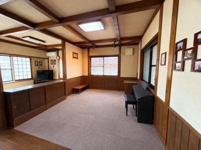 【居間・リビング】 | 蓑原町　2,100万円