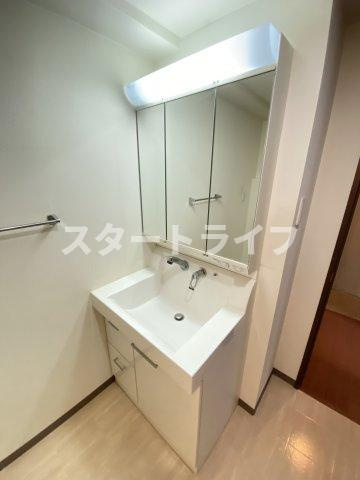 大阪市東淀川区柴島２丁目の賃貸マンションの洗面所
