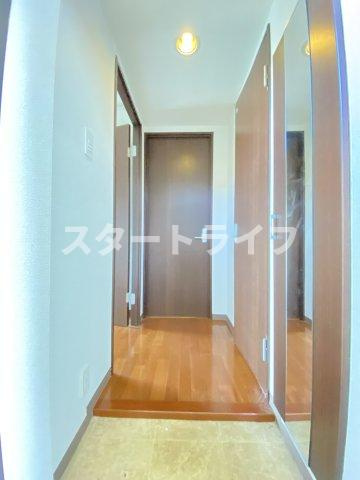 大阪市東淀川区柴島２丁目の賃貸マンションの玄関