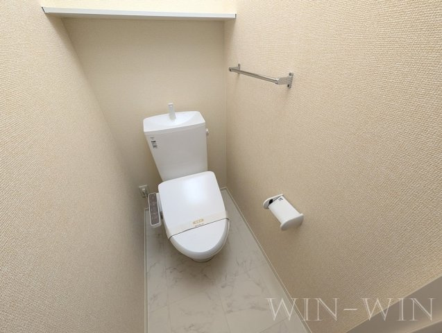 アぺーゴ Bのトイレ|イメージ（同施工会社同一モデルの写真です）