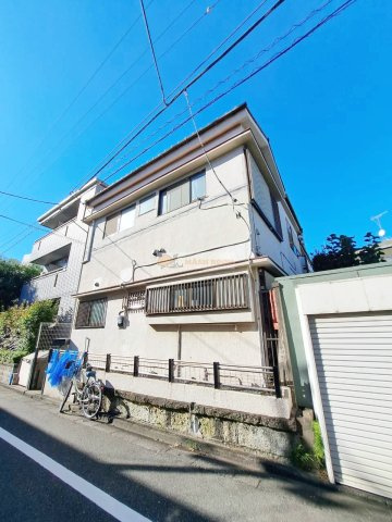 石橋貸家の外観