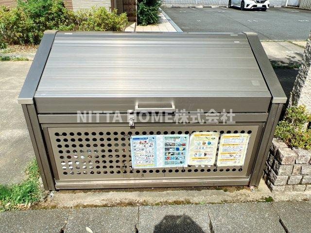 クラネイアⅠ・Ⅱのその他|敷地内にゴミ捨て場があります＊