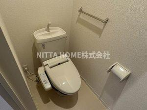 クラネイアⅠ・Ⅱのトイレ|暖房洗浄機能付きのトイレです◇