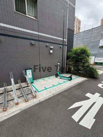 ガーラ・プレシャス赤坂見附の駐車場