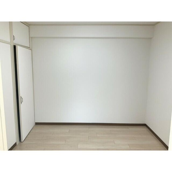 【寝室】