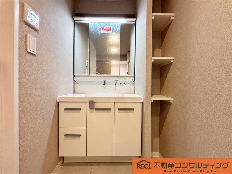 コート六甲鶴甲の洗面所