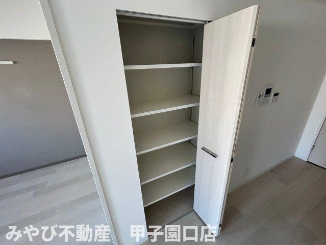 プリマヴェーラ甲子園一番町の収納