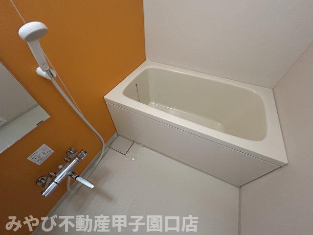 ＮＴＰＲレジデンス甲子園四番町の浴室