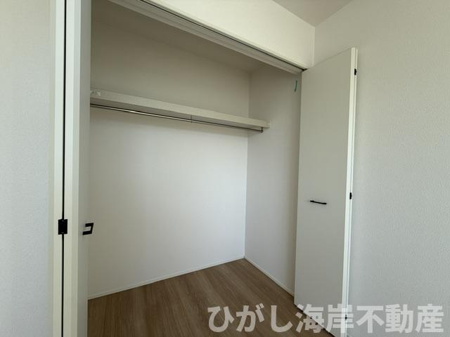 平塚市御殿１丁目　新築戸建　全３棟の収納|各居室　収納スペース付き
