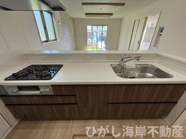平塚市御殿１丁目　新築戸建　全３棟のキッチン|システムキッチン