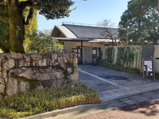 【周辺】 | グリーンエミモ | 向山庭園まで771m