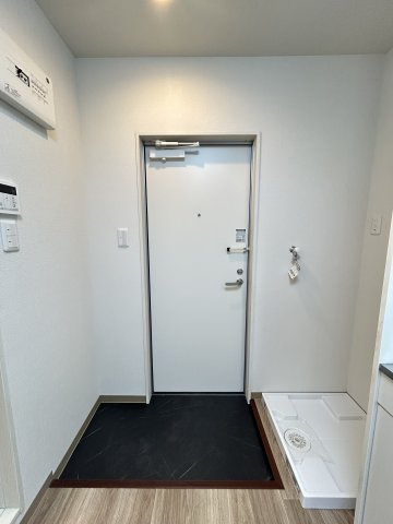 アリタハイツ日本橋の玄関