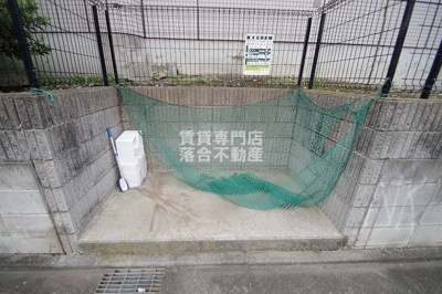 【その他共用部分】 | ビューヒルズⅡ・Ⅲ | 敷地内ゴミ置場あり