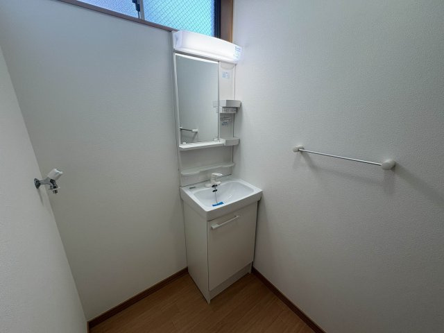 【独立洗面台】