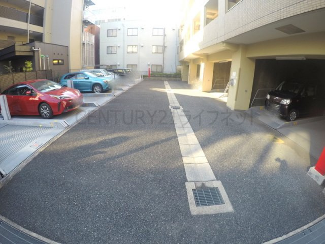 【駐車場】 | ビーバ江坂