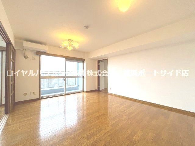 ヨコハマポートサイドロア壱番館の画像