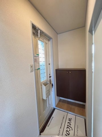 セジュール白石西新町　A棟の玄関
