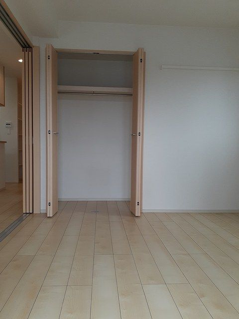 ローヤルマンションの収納