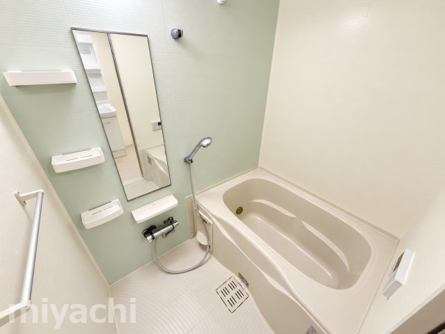 ハピネス北島　Cの浴室