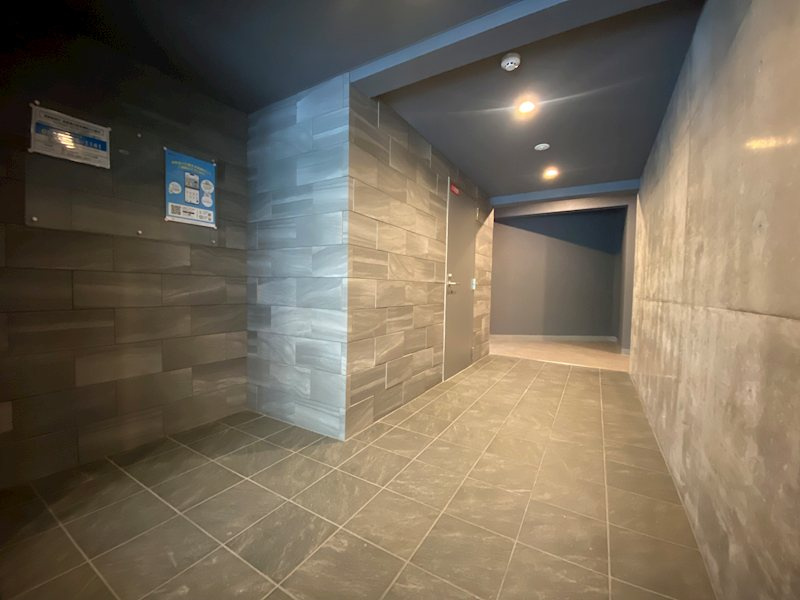 THE GARNET SUITE RESIDENCE 山科WEST のロビー