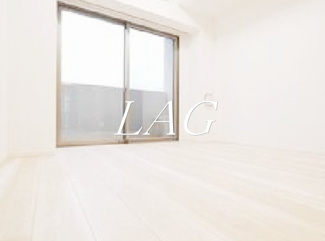 【居間・リビング】 | ＰＲＥＭＩＵＭ　ＣＵＢＥ　大井町　＃ｍｏ | 洋室のお部屋です。