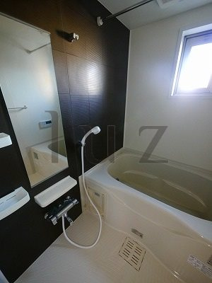 ラシュレの浴室