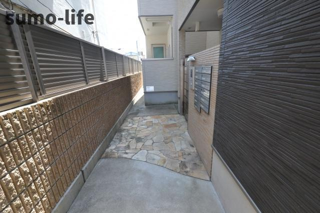 フジパレス塚口Ⅴ番館のエントランス