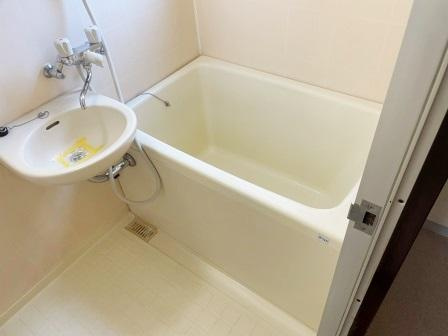 別所ハイムの浴室