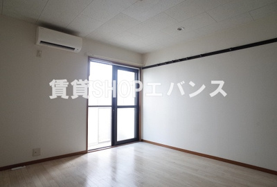 【寝室】 | ローズパーク弐番館