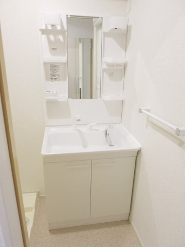プルミエール信の洗面所