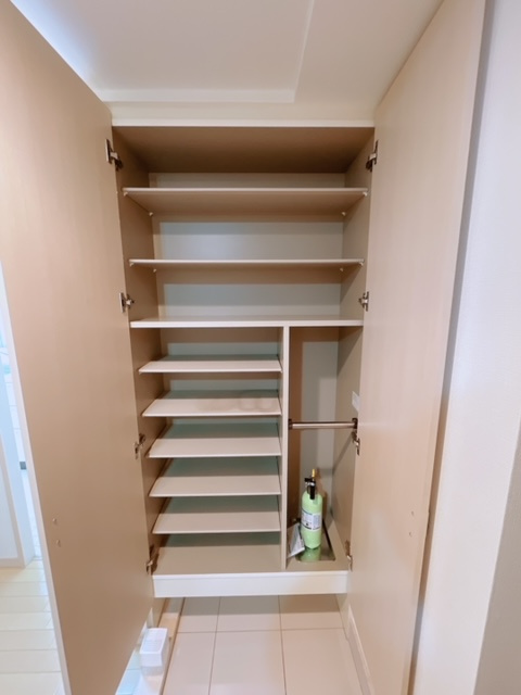 ※別部屋参照写真シューズボックス
