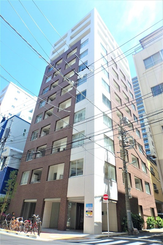 景色に調和した外観です！
