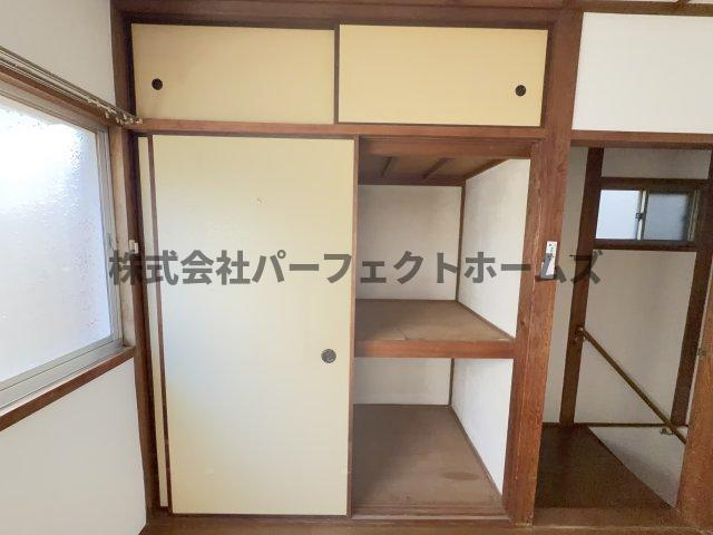 河北中町戸建　賃貸の収納|大きなスペースがあり、収納には困りません