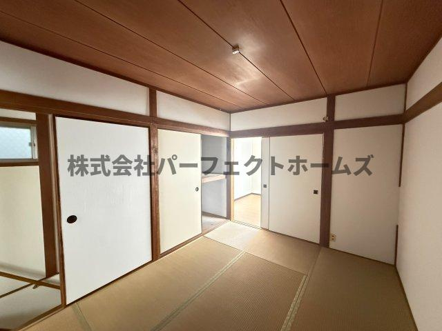 河北中町戸建　賃貸の和室|和室があれば、来客や子供用のスペースとして活躍します