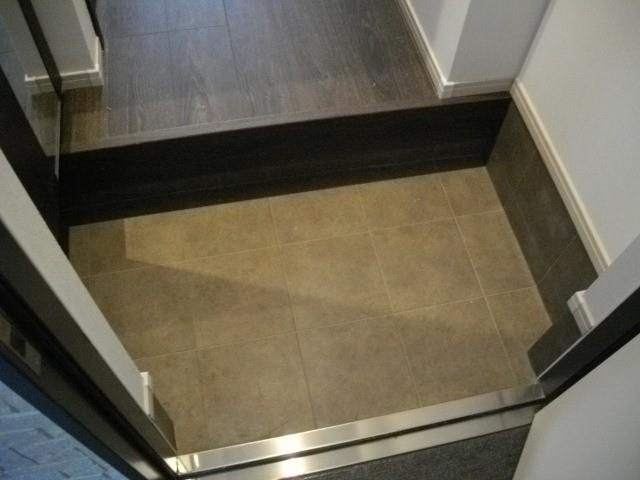 カーサコリーナの玄関