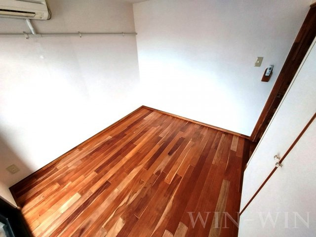 ユトリロ新川の寝室