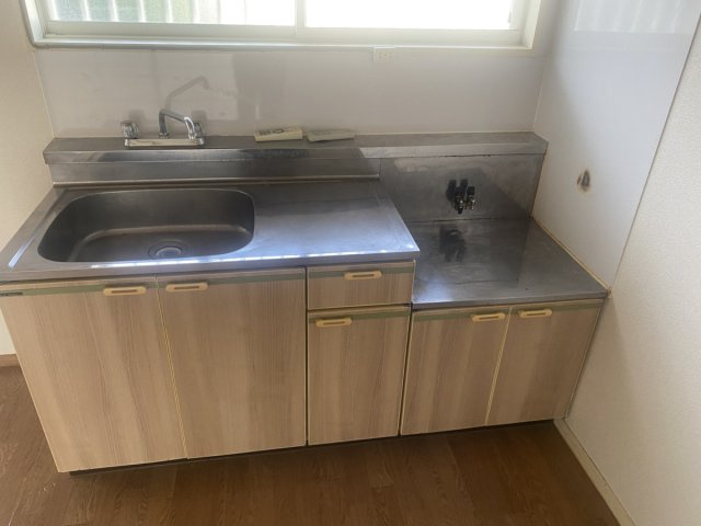 サンシャイン雄町　A棟のキッチン