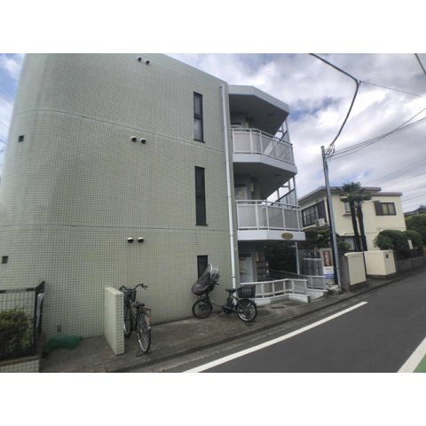 ポエム21の外観