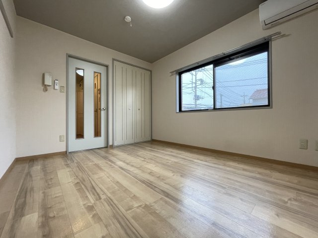 煉瓦館輝の居間・リビング