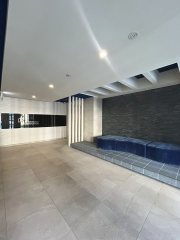 プレサンスOSAKA DOMECITYスクエアのロビー