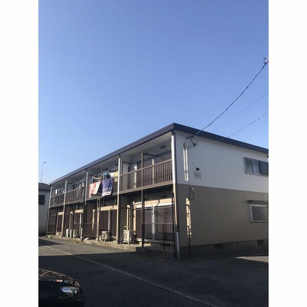 藤沢市善行坂２丁目のアパートの外観