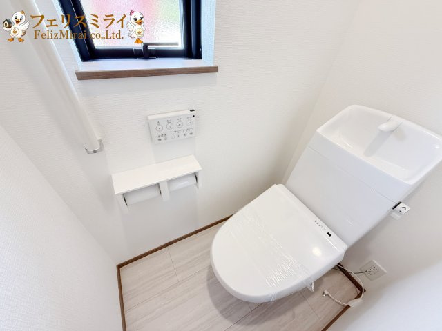 全１１１棟　北須磨タウン　I-３号棟のトイレ|◎本日ご見学可能です♪
◎当社限定！ご成約特典キャンペーン実施中♪
◎住宅ローンに自信有♪
◎地元スタッフが対応致します♪