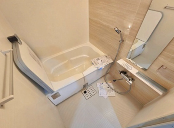 調布市多摩川５丁目の賃貸マンションの浴室