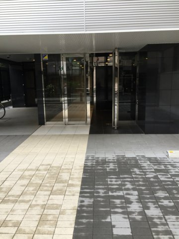 GENOVIA浅草橋green veilのエントランス