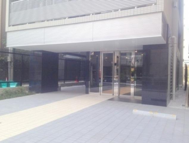 GENOVIA浅草橋green veilのエントランス