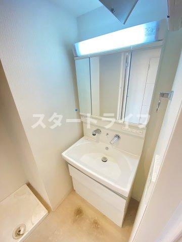 大阪市淀川区宮原５丁目の賃貸マンションの洗面所