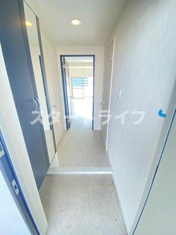 大阪市淀川区宮原５丁目の賃貸マンションの玄関