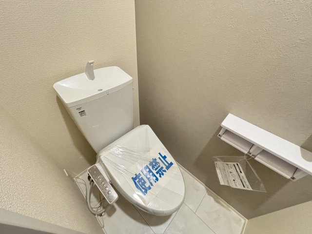 名古屋市南区南野2丁目71番『仲介手数料無料』新築一戸建て・建売のトイレ