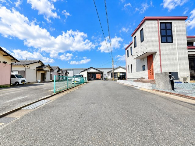 荒木町荒木戸建の前面道路含む現地写真