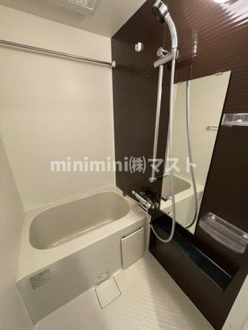メルディア大阪EASTワールドアイの浴室